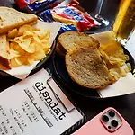 Rezz Temple Bar, 3*